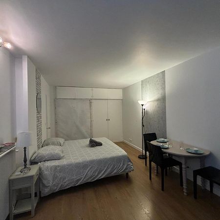 Appartement Des Champs Elysees باريس المظهر الخارجي الصورة